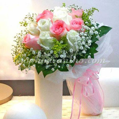 Yêu thương trao về em