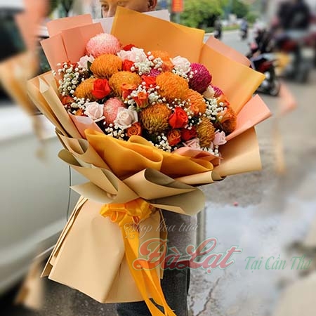 Cúc mẫu đơn cam