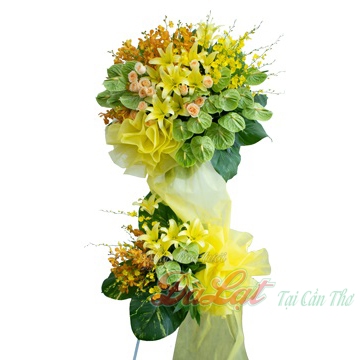 Hoa kệ chúc mừng vàng