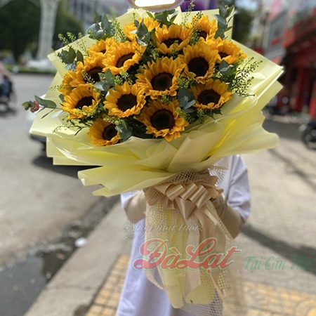 Ngày có em về